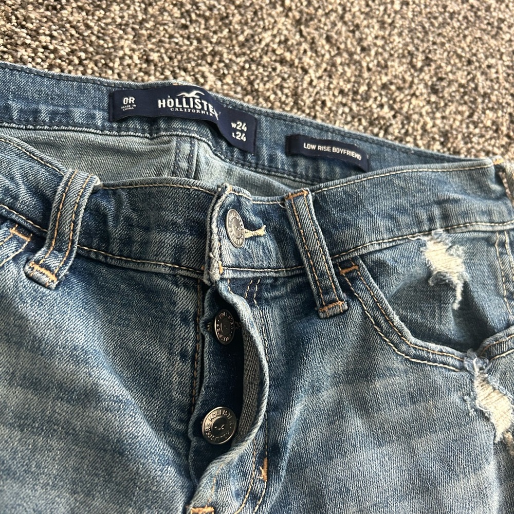 Hollister Low Rise Boyfriend Jeans 24/24